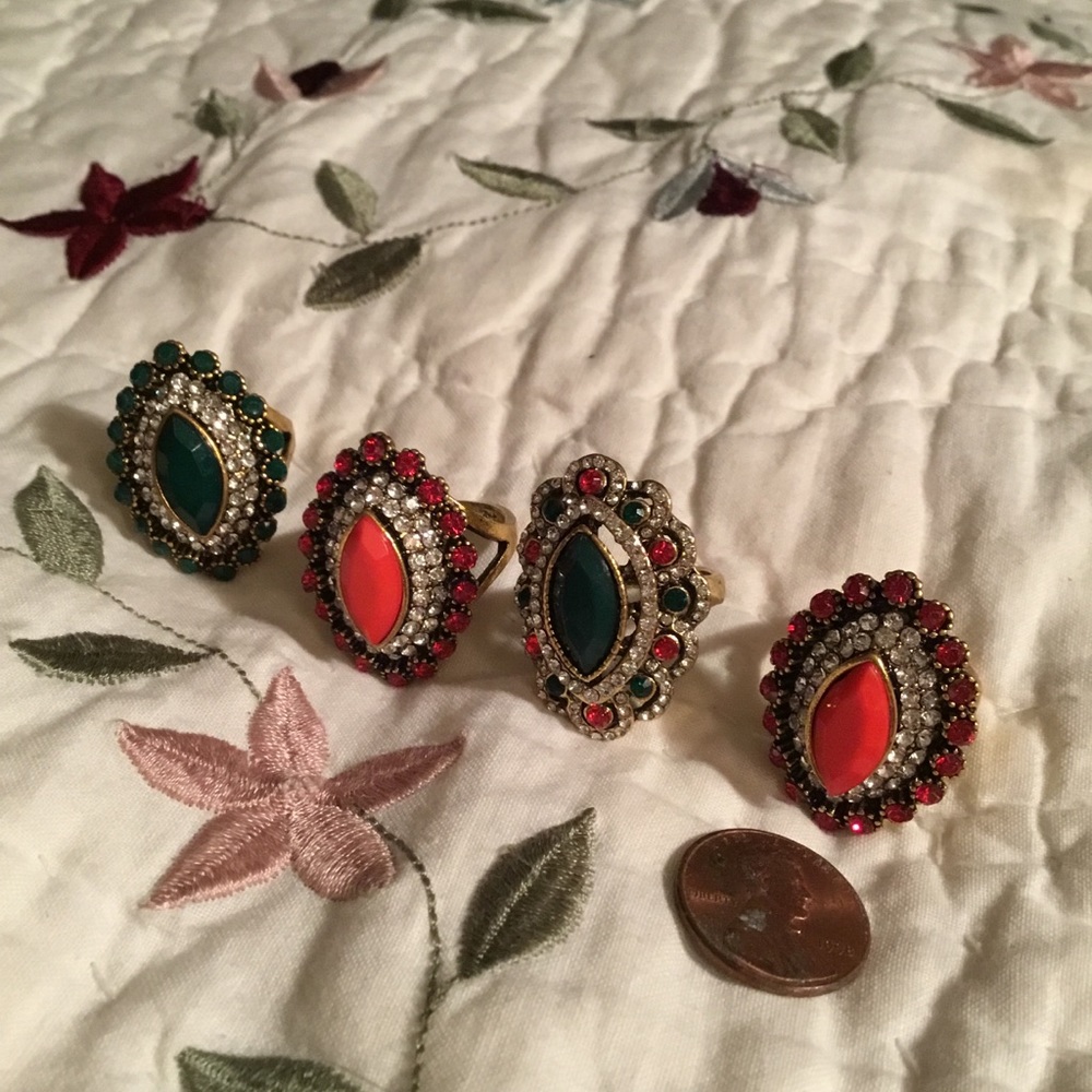 Vu “Gypsy Rings “
